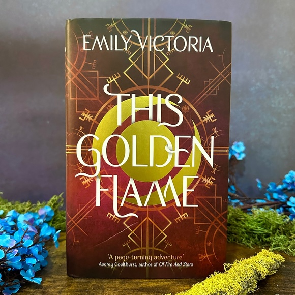 FairyLoot February 2021 This Golden Flame by Emily Victoria - Picture 1 of 8